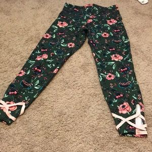 So cute ballet style old navy leggings small
